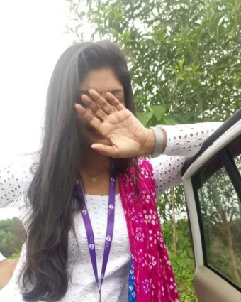 Kerala Girl Thulasi Hidden Face Photos