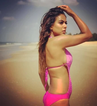 Nia Sharma hot Bikini Pose