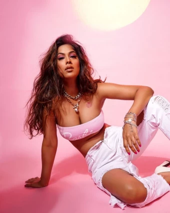 Nia Sharma Oozes Hotness, Looks Sexy In Any Outfit She Wears