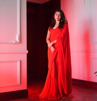 Alia Bhatt Raises Temperature In Red Sabyasachi Saree