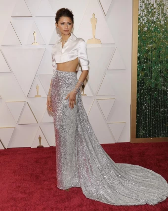 Zendaya looks drop-dead gorgeous in a Maison Valentino outfit