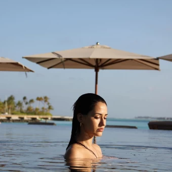 Disha Patani Looks Sexy In Her Latest Pool Photo