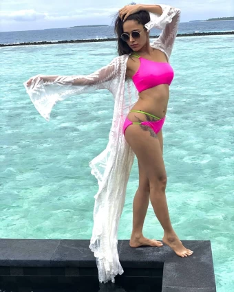 Nushrratt Bharuccha looks scorching in the pink bikini