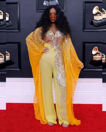 Her looked vibrant in the stylish Dundas jumpsuit