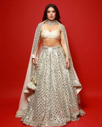 Bhumi Pednekar gives regal vibes in the embellished lehenga