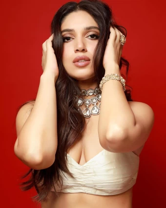 Bhumi Pednekar looks truly mesmerising