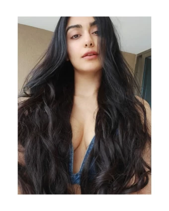 Adah Sharma is unbeatable when it comes to hotness. Killing the messy hair look