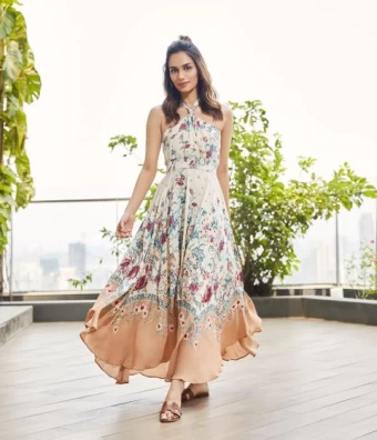 Manushi Chhillar looks pretty in the floral max dress