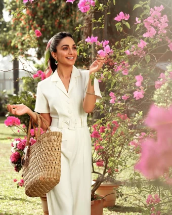 Kiara Advani looks chic in the white belted jumpsuit