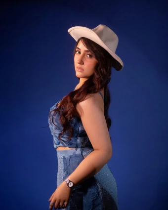 Model Ashnoor Kaur