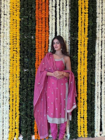 Ananya Panday: The young actor kept it simple in a sleeveless vintage pink suit from her mother's collection