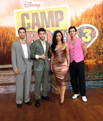 Kevin Jonas, Nick Jonas, Demi Lovato and Joe Jonas