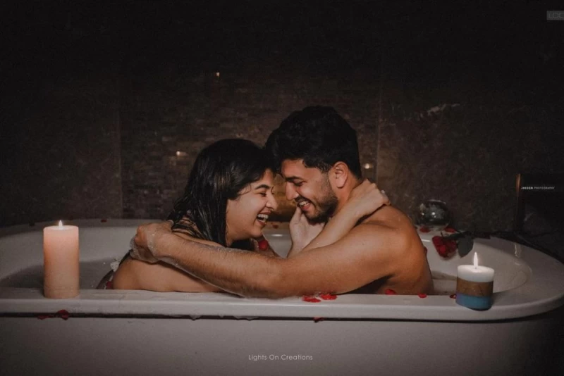 Bathtub photoshoot with Jeeva and wife Aparna goes viral