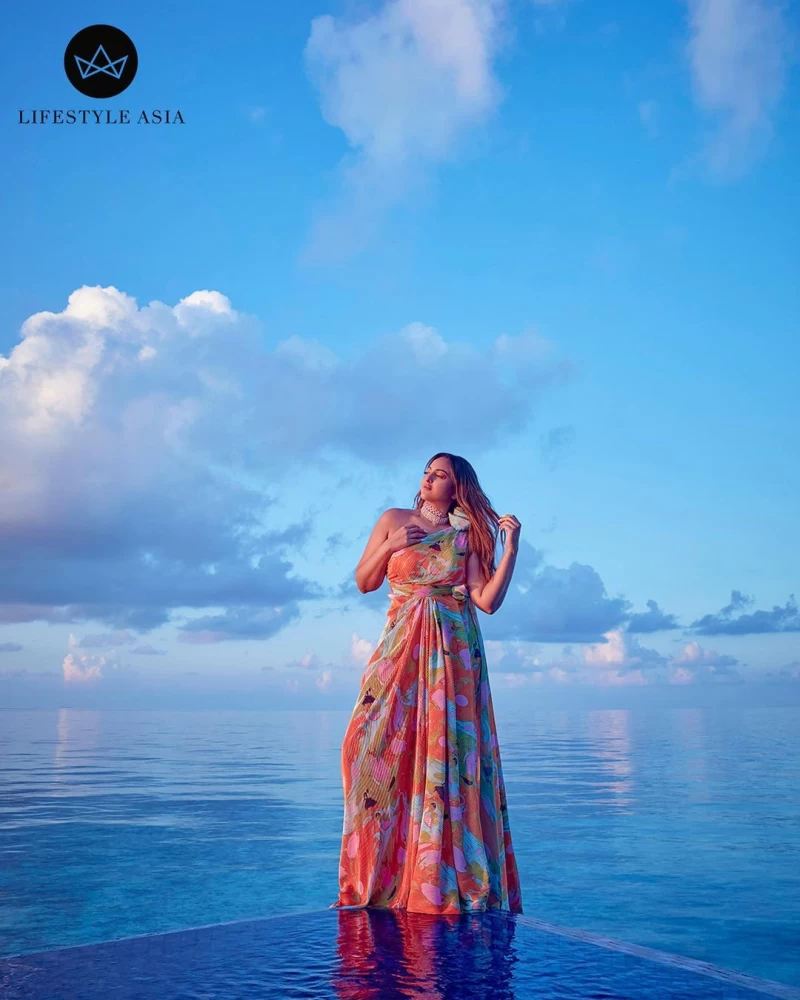 Sonakshi Sinha is a vision to behold in the maxi dress