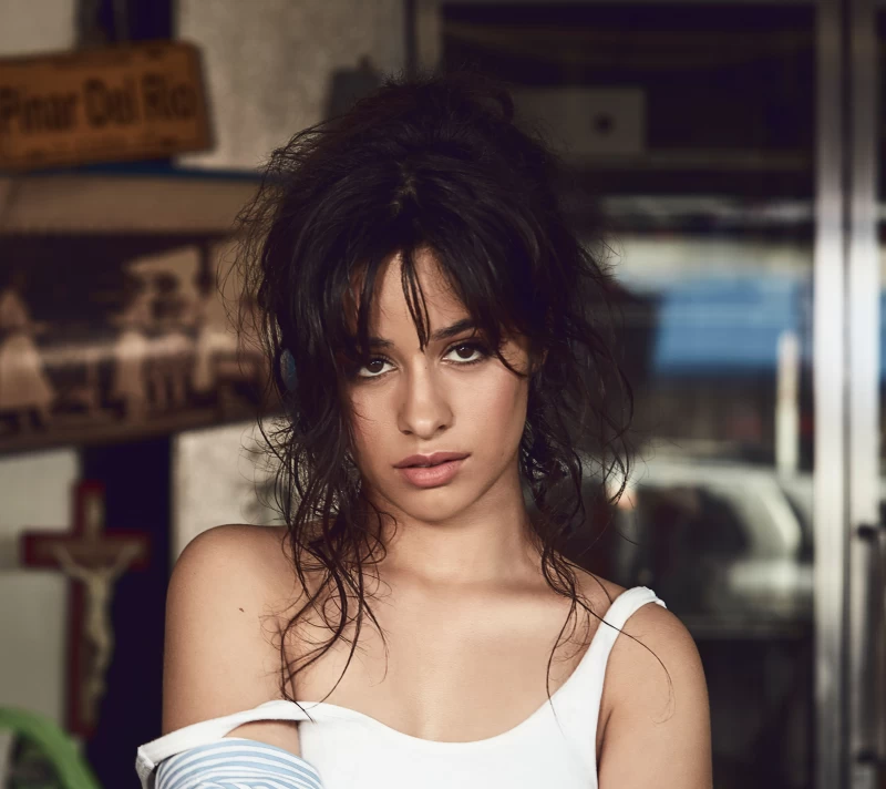 camila cabello Hot Look 8k wallpapers