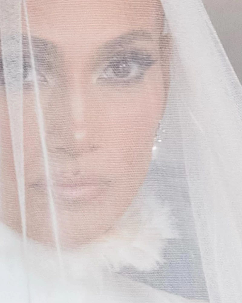Jennifer Lopez shares first photo from her wedding to Ben Affleck, pic goes viral