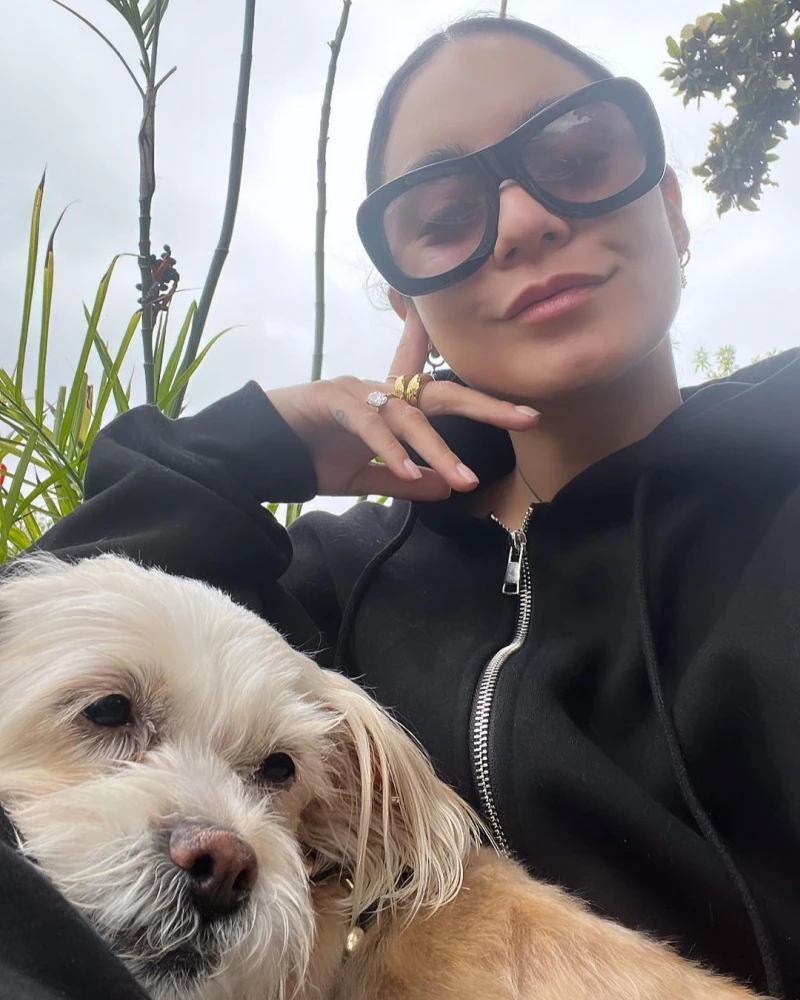 Vanessa Hudgens snaps a selfie with her pooch