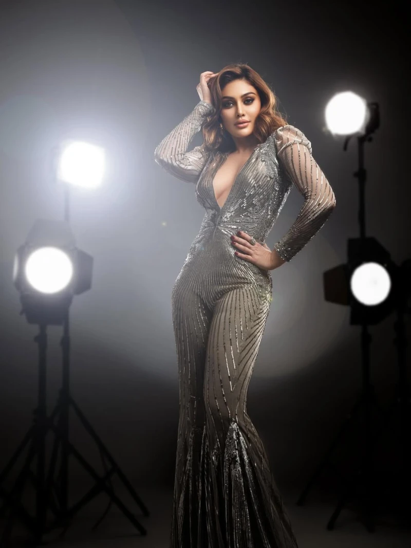 Shefali rose to instant fame in the early 2000s with the remix version of Kaanta Laga, a music video that became a cultural phenomenon