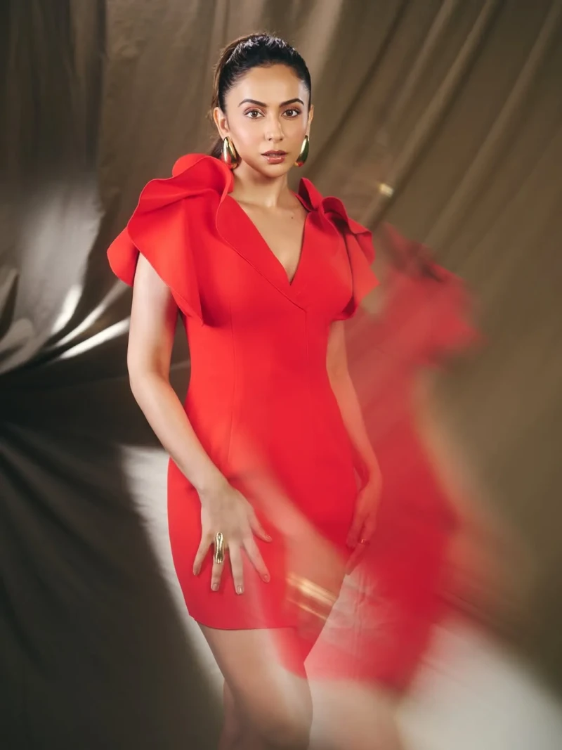 Red Hot & Unstoppable: Rakul Preet Singh Redefines Modern Glamour