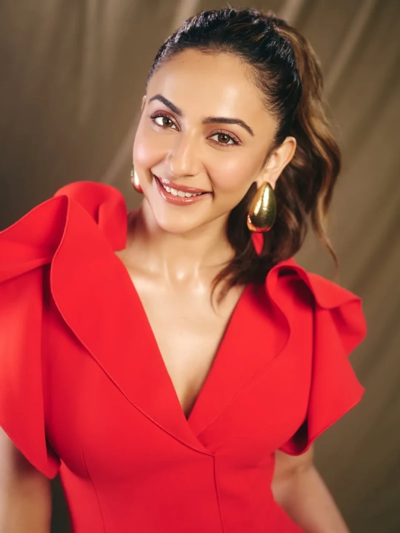 Serving Power in Red: Rakul Preet Singh Owns the Spotlight