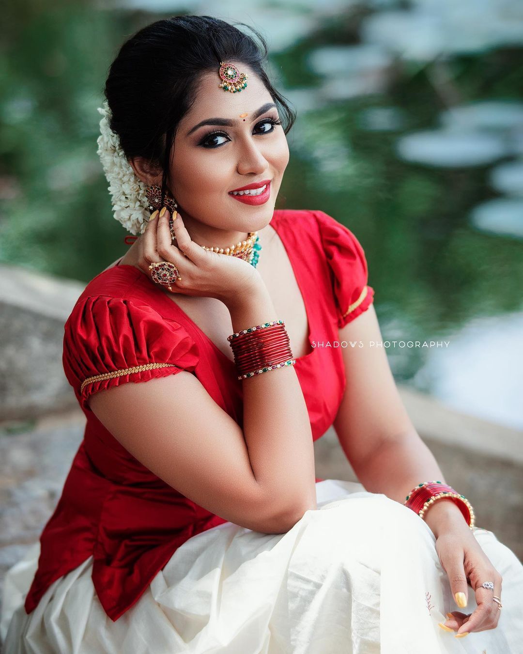 Onam photos of actress Sreethu Krishnan can be seen in viral