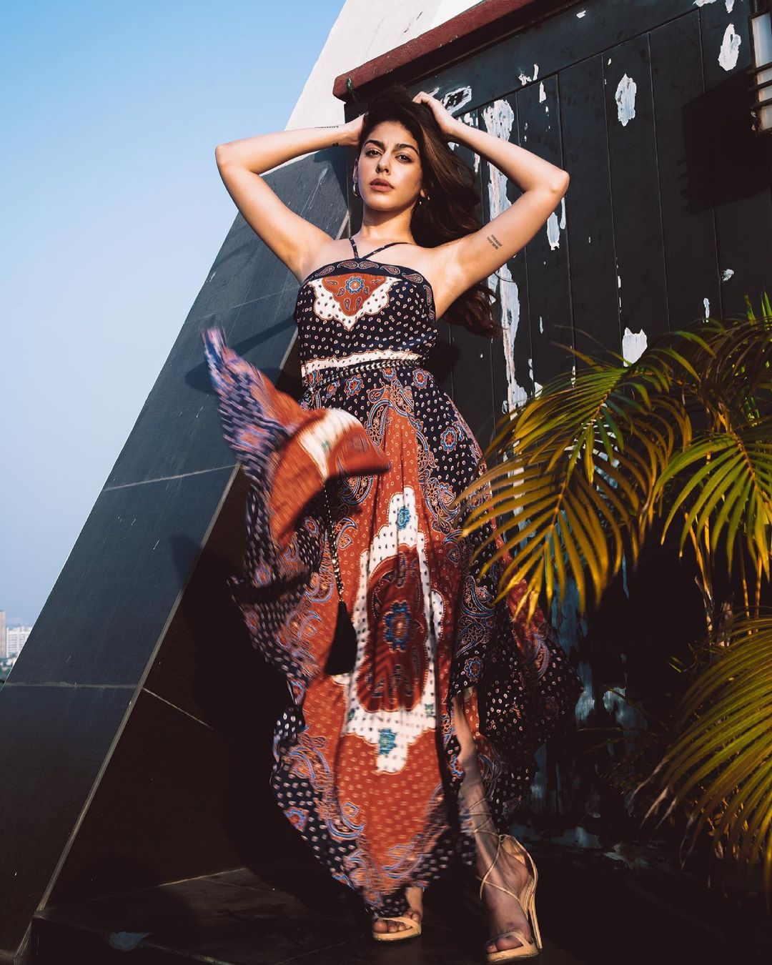 Alaya F looks glorious in the printed maxi dress