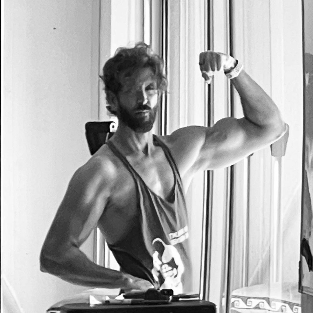 Hrithik Roshan displays his muscular biceps