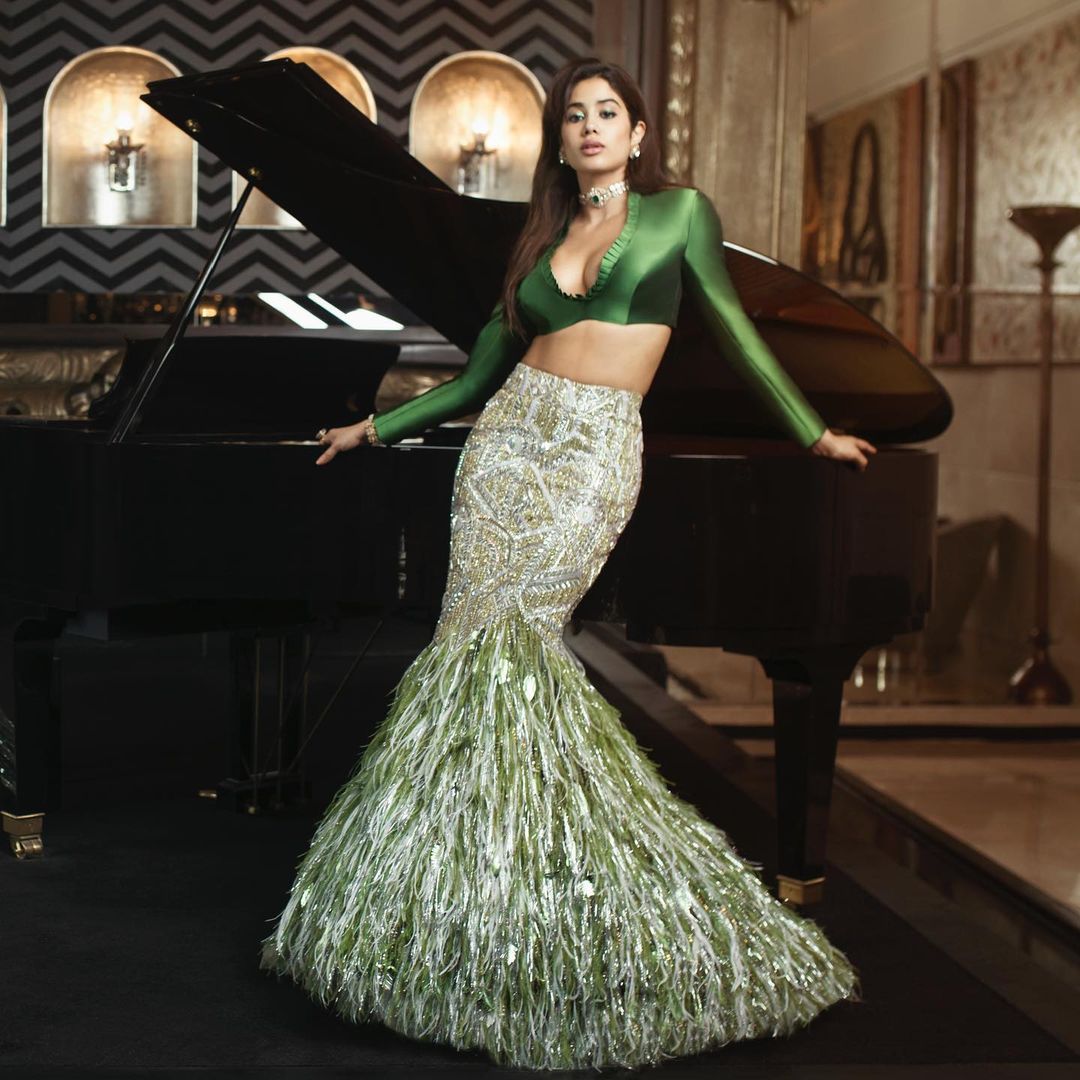 Janhvi Kapoor looks stellar in a crop top and mermaid-style skirt
