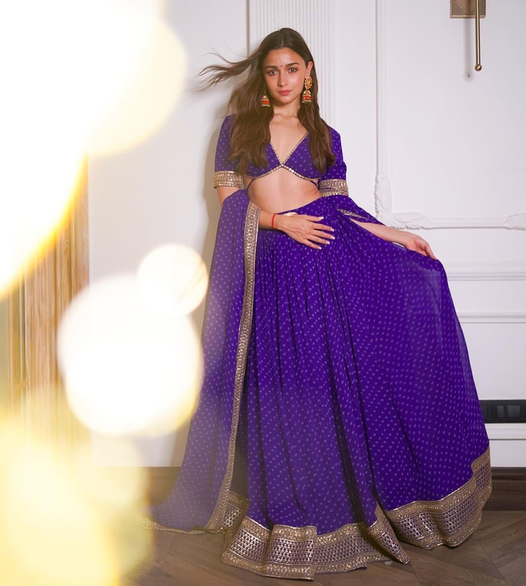 Alia Bhatt looks charming in the purple lehenga choli