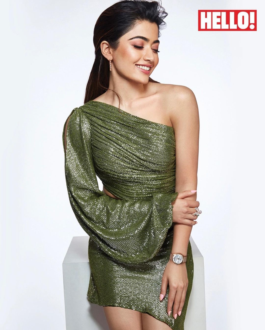 Rashmika Mandanna looks stylish in the one-shoulder dress