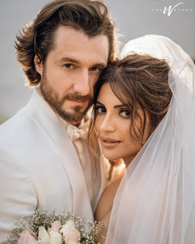 Shama Sikander and James Milliron looked resplendent in their wedding attires
