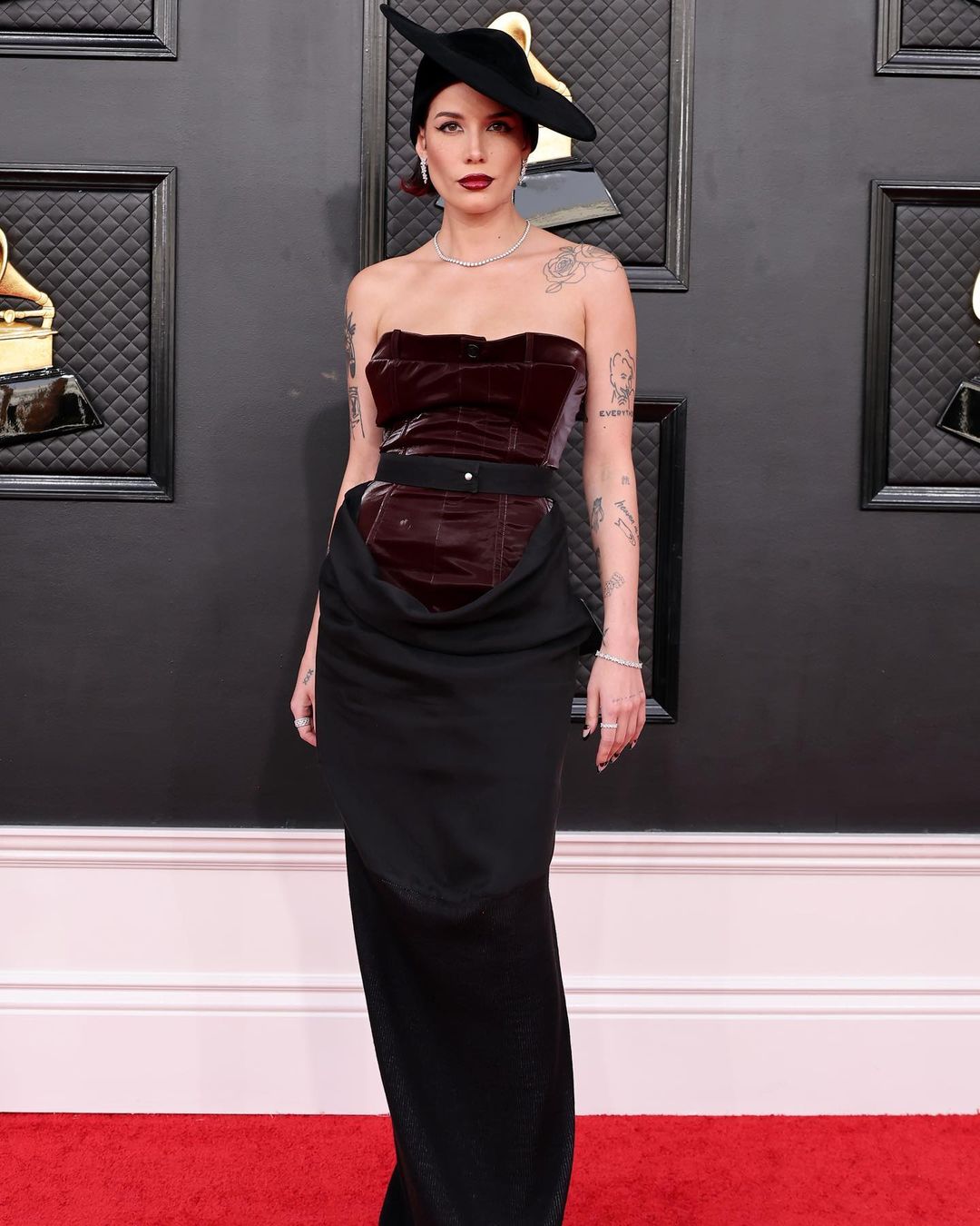 Halsey looked uber chic in the Pressiat ensemble