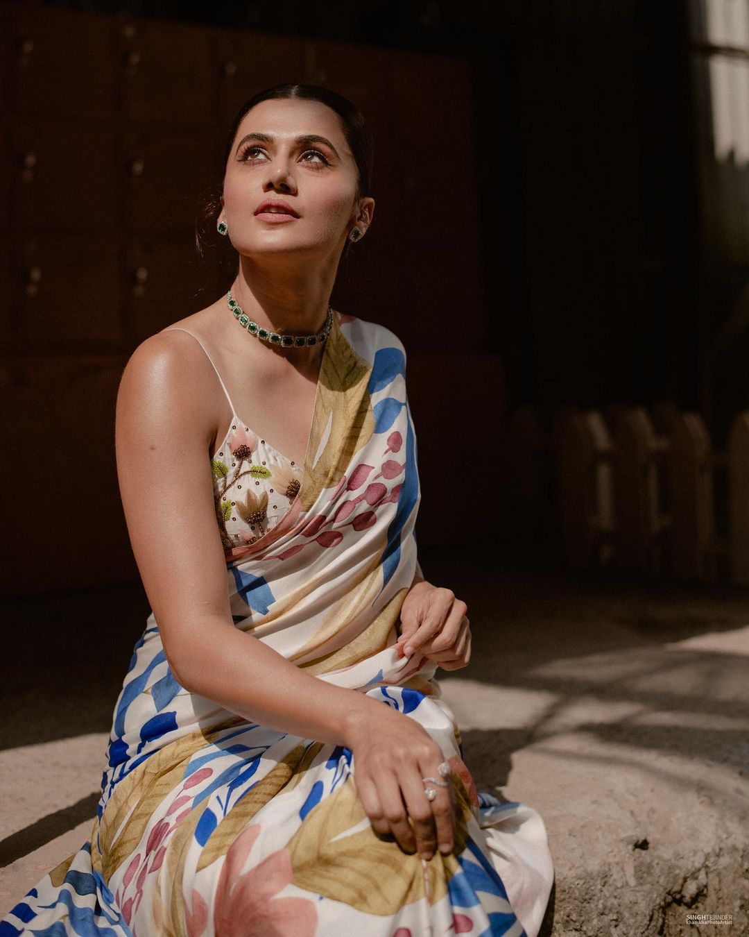 Taapsee Pannu is a picture of grace in the printed saree