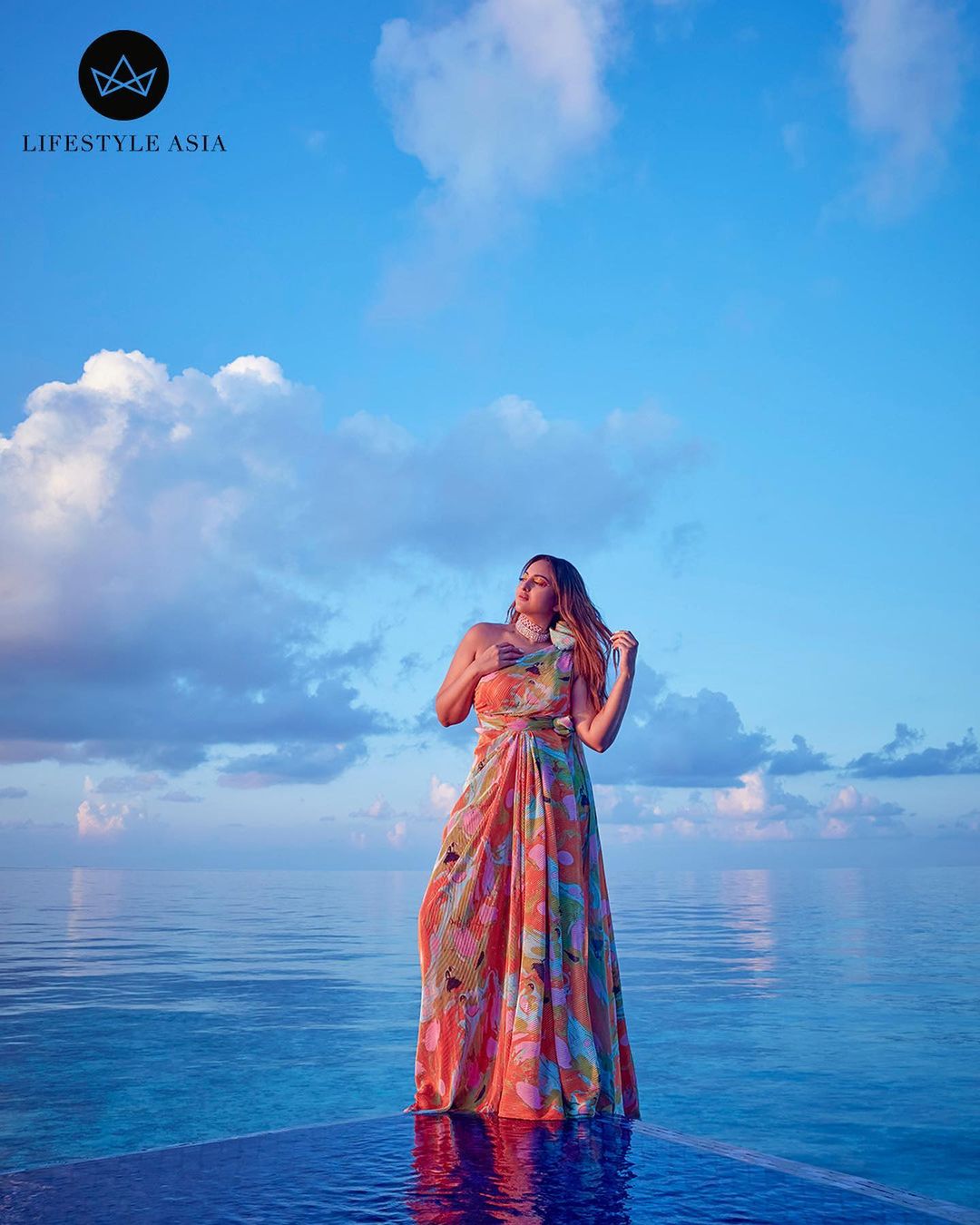 Sonakshi Sinha is a vision to behold in the maxi dress