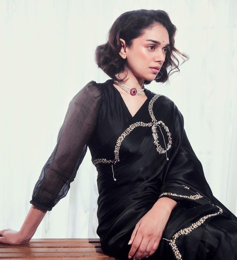 Aditi Rao Hydari Is An Epitome Of Vintage Charm Wearing A Black Saree