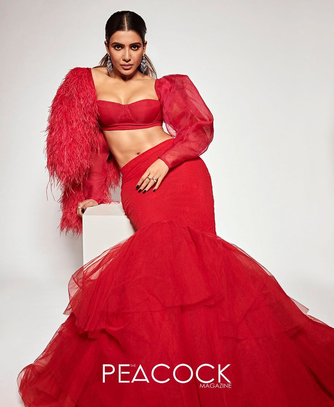 Samantha Ruth Prabhu looks flamboyant in the deep red mermaid-style lehenga