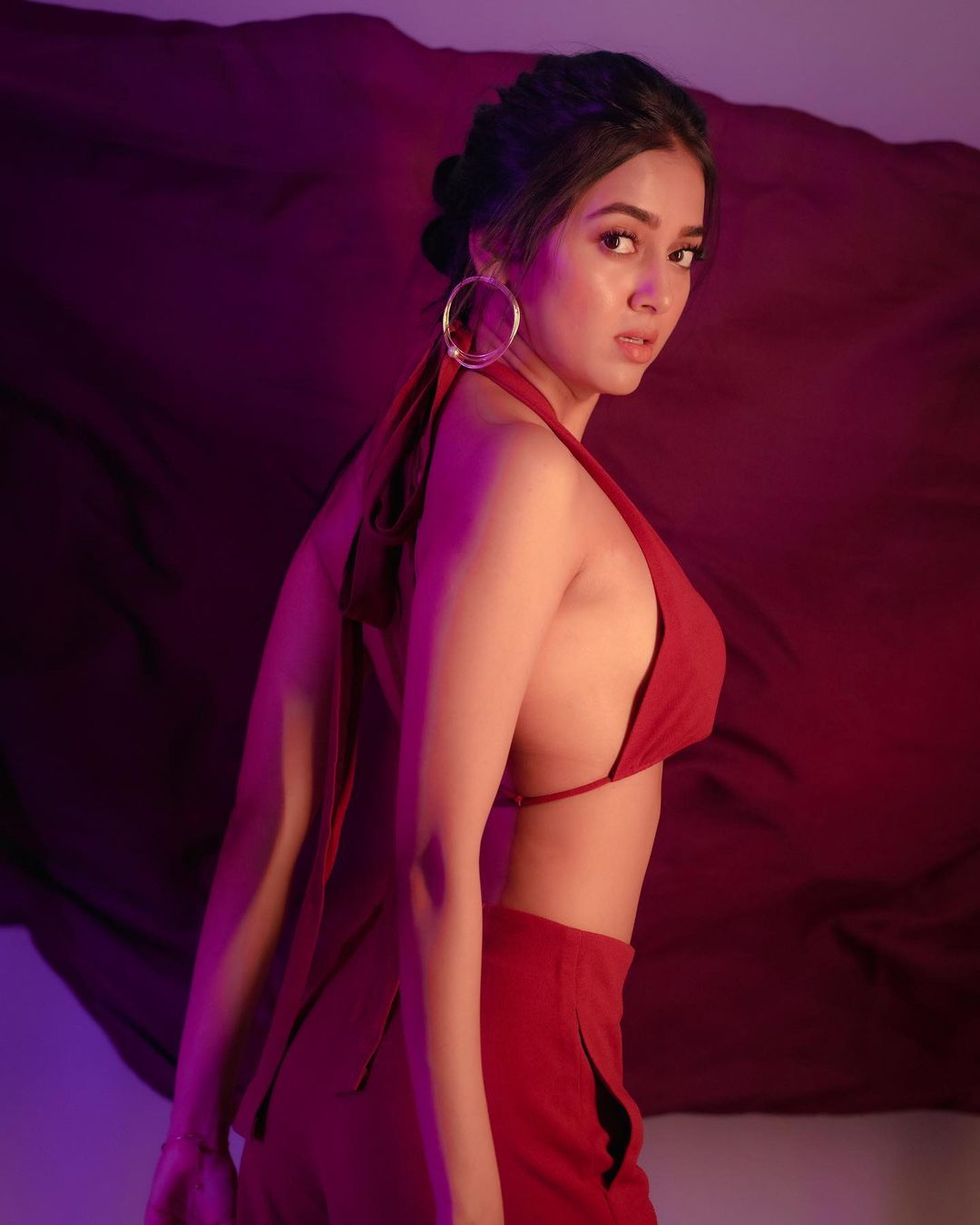 Tejasswi Prakash Oozes Oomph In Red Co-ord Set In Latest Photoshoot
