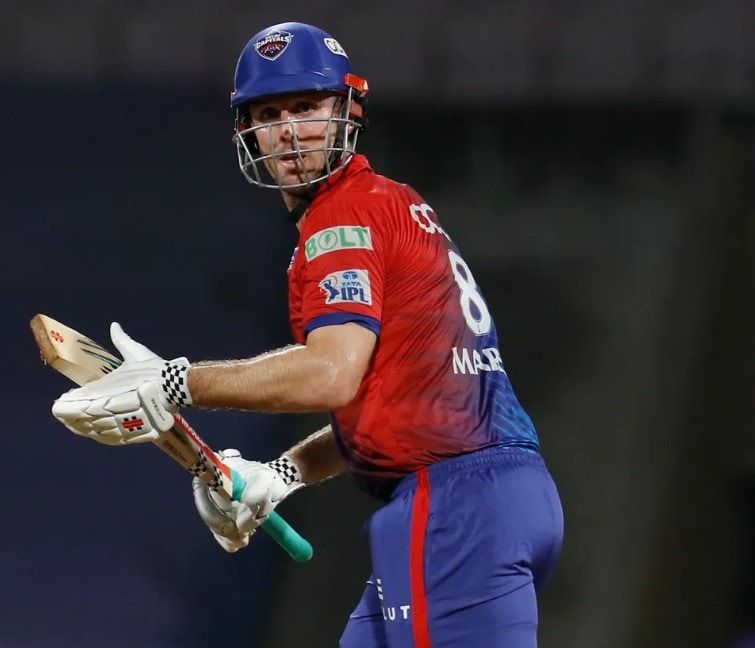 DC all-rounder Mitch Marsh batting against RR in IPL 2022 match