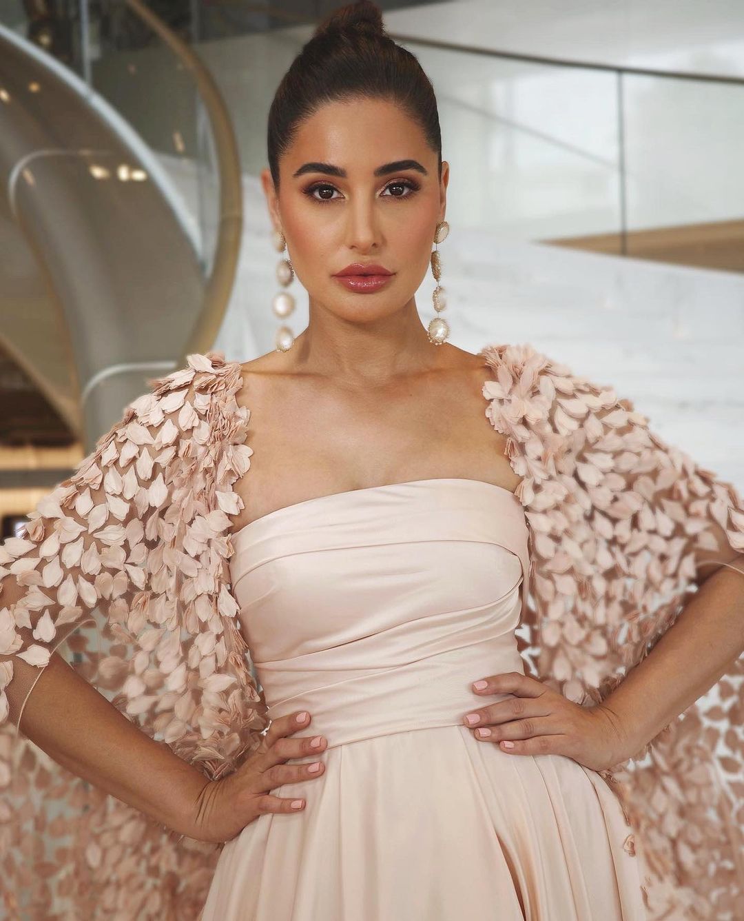 Nargis Fakhri looked majestic with her flawless looks