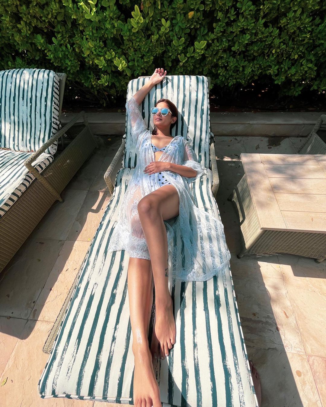Jennifer Winget soaks up some Vitamin D in the stylish two-piece and shrug