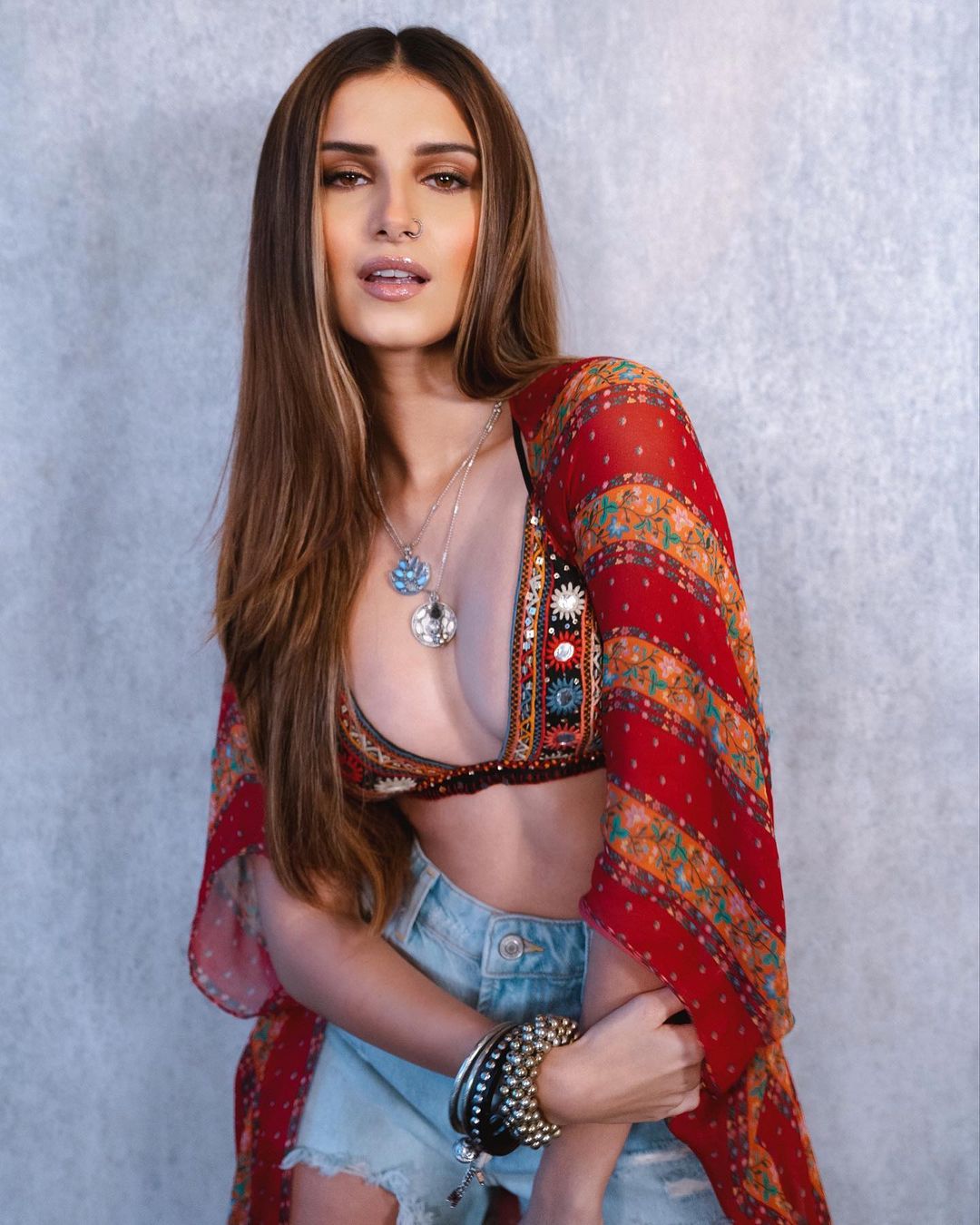 Tara Sutaria raises temperature in a boho-inspired outfit in her latest photoshoot.