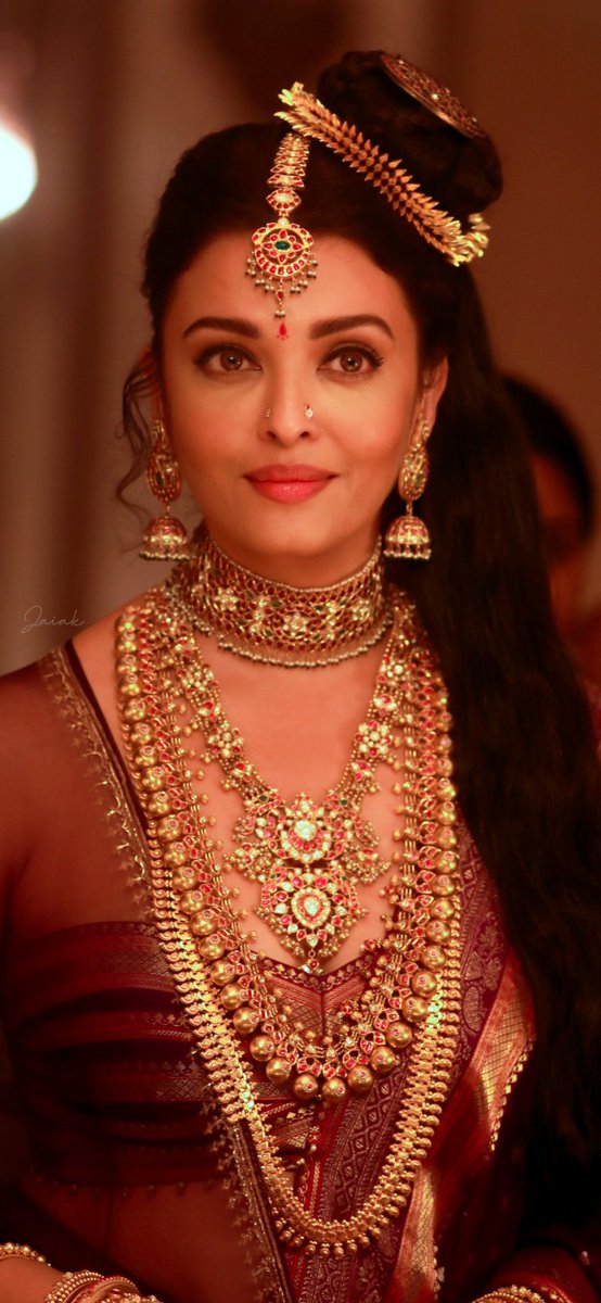The Beauty Aishwarya Rai !!