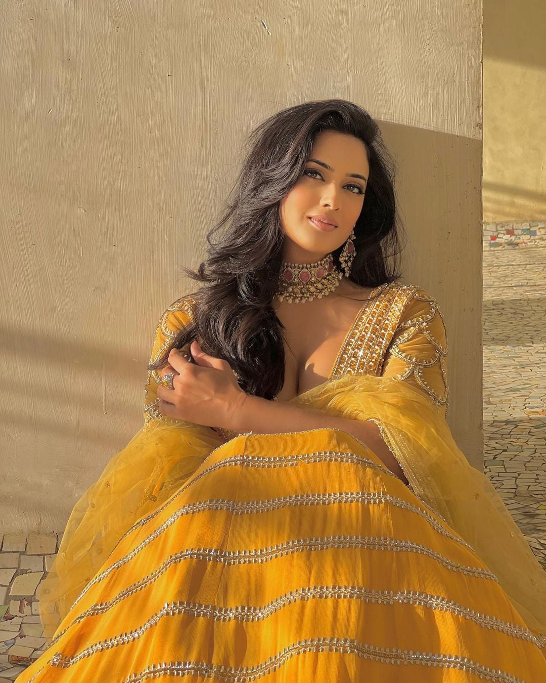 Shweta Tiwari is setting festive goals with her stunning ethnic wear looks. Scroll ahead to get a glimpse