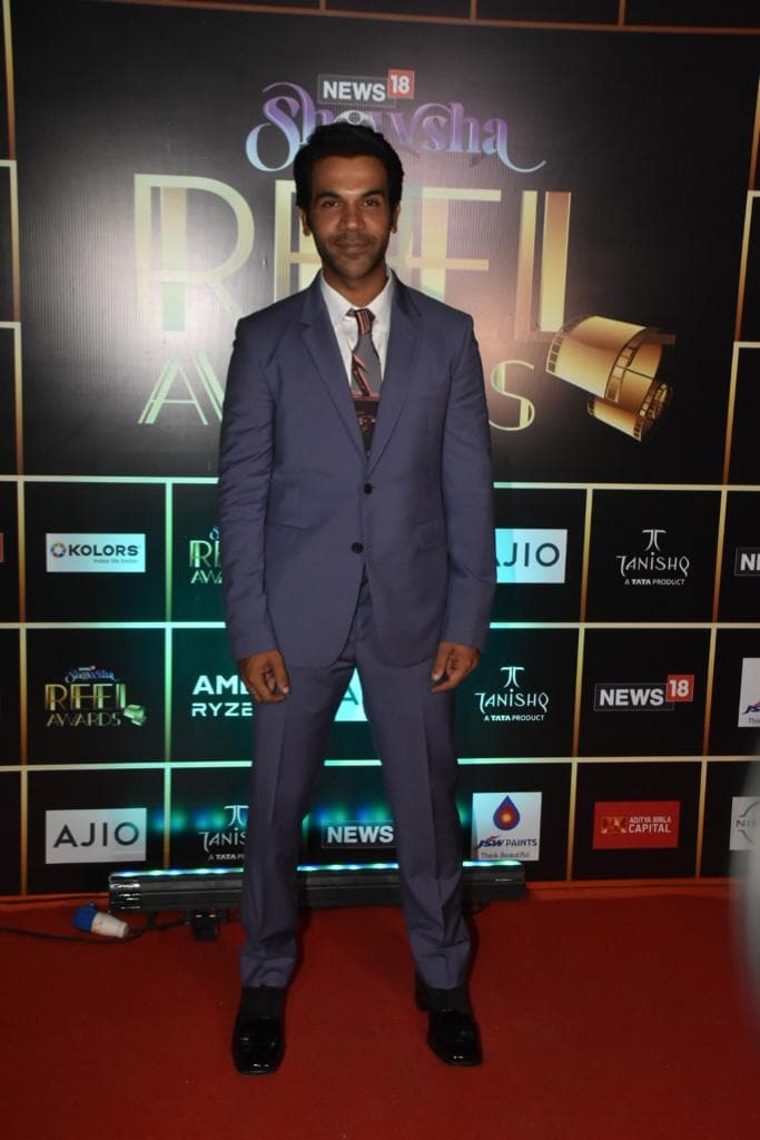 Rajkummar Rao in grey suit at the News18 Showsha Reel Awards 2023