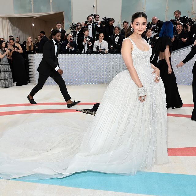 Alia Bhatt made heads turn with her grand Met Gala debut in May this year. The actress chose a pristine pearl-embellished ballroom-style gown by Prabal Gurung.