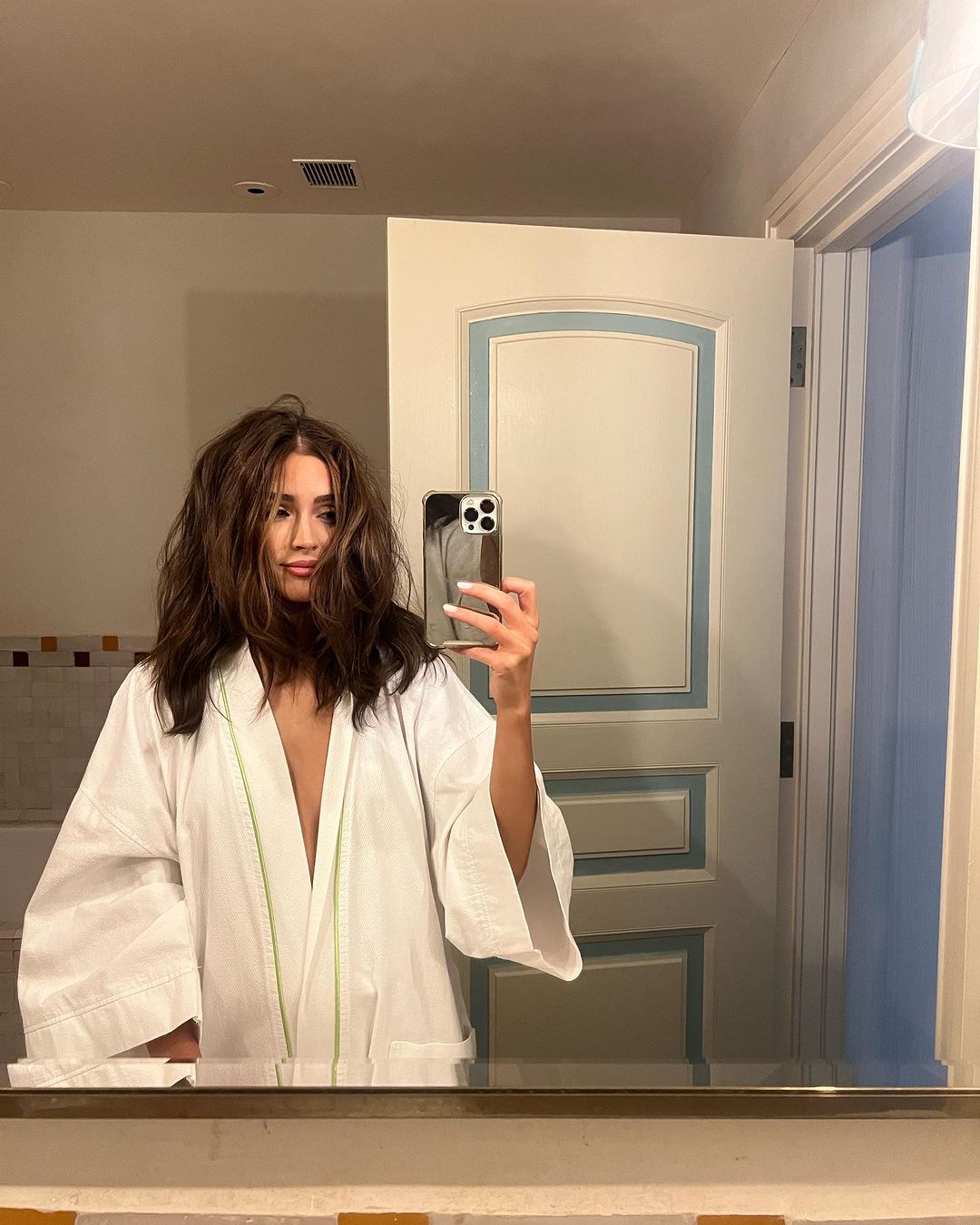 Olivia Culpo gives a glimpse of her 